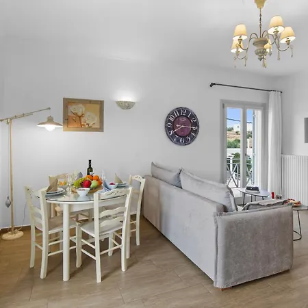 Panos Apartment Naousa Lägenhet