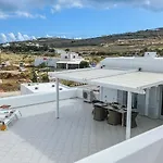 Panos * 纳乌萨